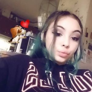 Meet your Posher, Jillian